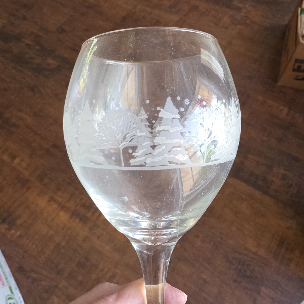 Winter Wonderland Wine Glass